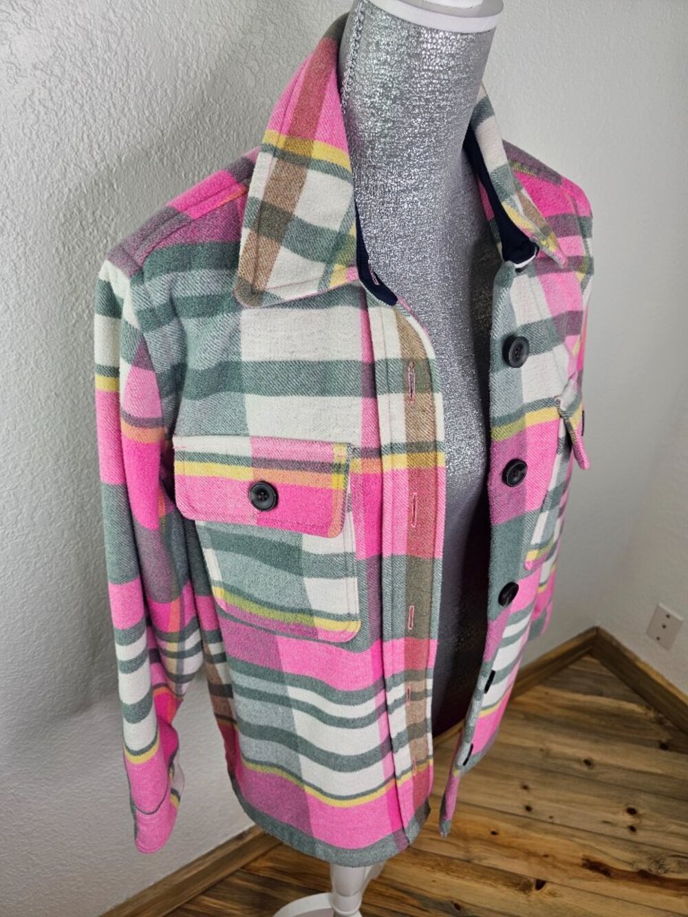 Free Assembly Shirt Jacket Shacket Pink Gray Plaid Wool Blend Size M